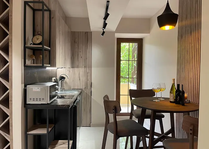 Vrhome Hilly Side