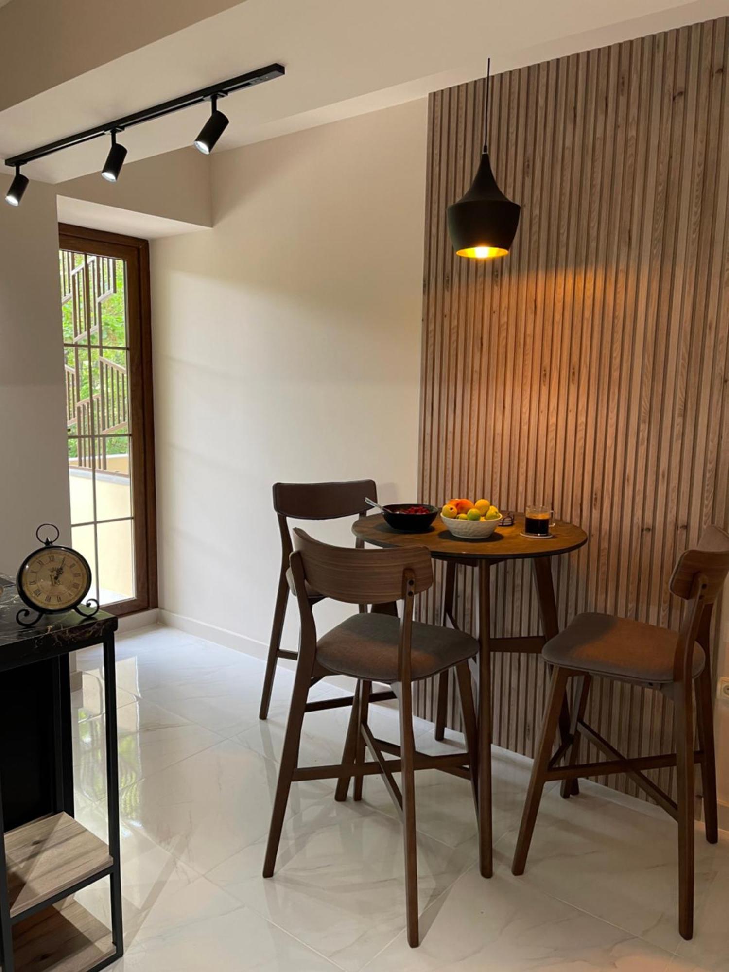 Vrhome Hilly Side *